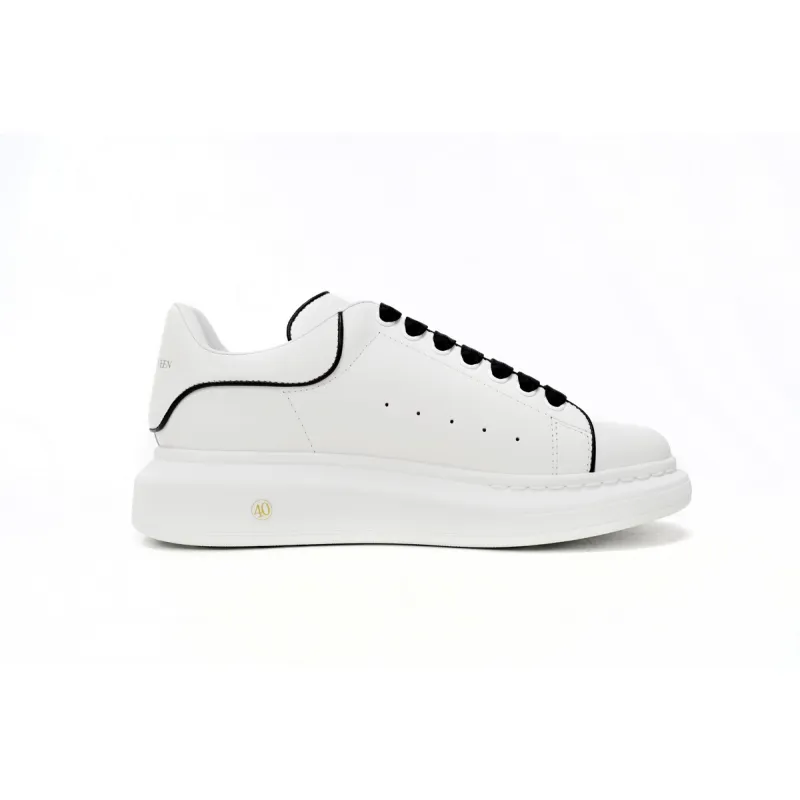  Alexander McQueen Sneaker Black Line