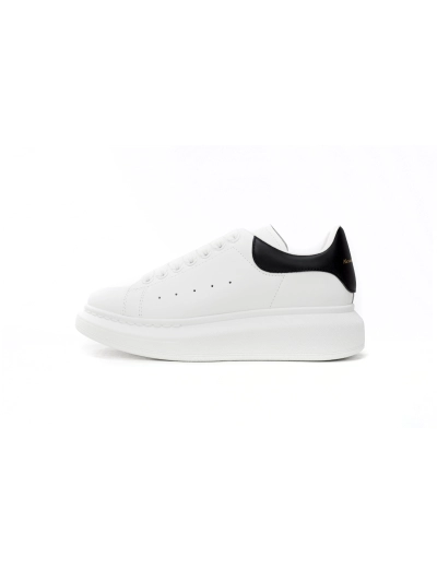 PKGoden  Alexander McQueen Sneaker Dlack Skin 01