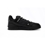 PKGoden Louis Vuitton Trainer All Black Embossing 1AARER 