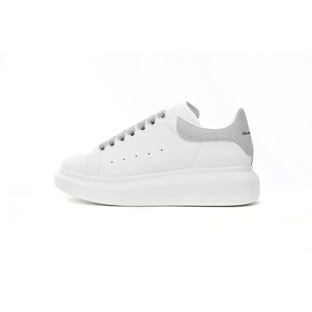 PKGoden  Alexander McQueen Sneaker Loose Drilling