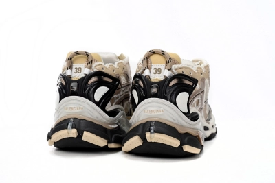 PKGoden    Balenciaga Runner Rice Pla Tinum 677403 W3RB3 9891  02