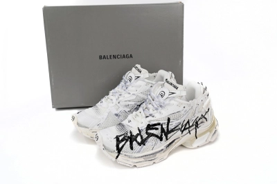 PKGoden    Balenciaga Runner White And Black Characters 677402 W3RBQ 9010 01