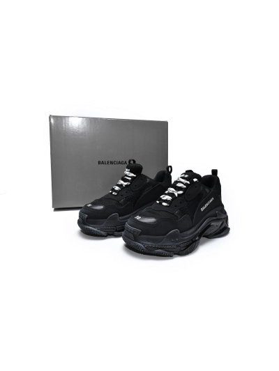 PKGoden    Balenciaga Triple S Black 541624 W09O1 1000 01