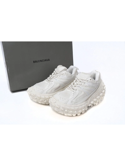 PKGoden    Balenciaga Defender All White 685611 W1RB3 1201 01
