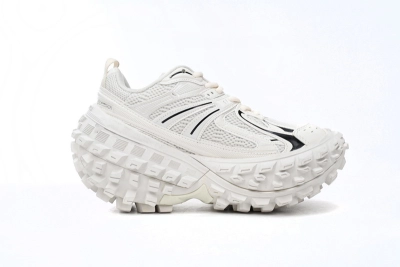 PKGoden    Balenciaga Defender Off-White 685611 W2RAA 9110 02