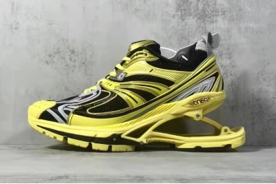 PKGoden    Balenciaga X-Pander Black Yellow 01