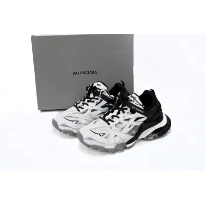 PKGoden PKGoden  Balenciaga Track 2 Sneaker Black And White 568614 W2GN3 1090 01