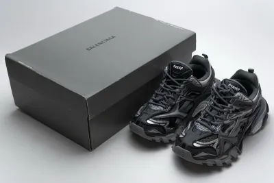 PKGoden    Balenciaga Track 2 Sneaker Medium Grey 570391 W2GN3 1285 01