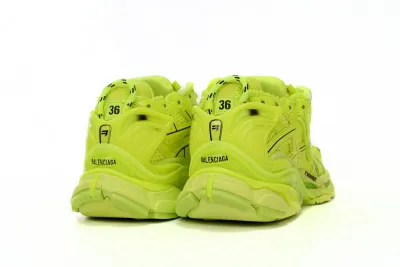 PKGoden    Balenciaga Runner Fluorescent Green 677402 W3RB4 7510 02