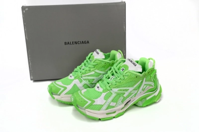 PKGoden    Balenciaga Runner White Green 677402 W3RBM 3590 01