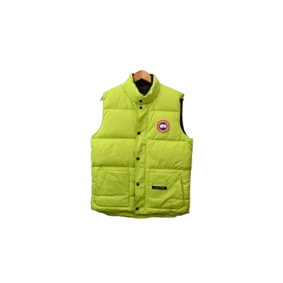 CANADA GOOSE Fluorescent Green vest down jacket 01