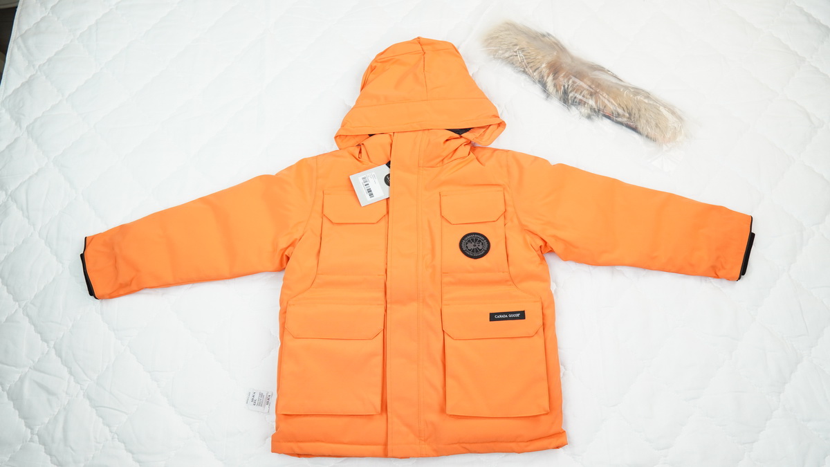 CANADA GOOSE KIDS Orange children down jacket