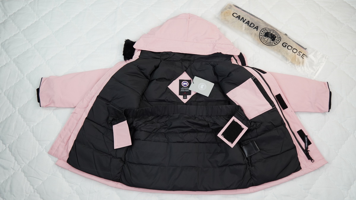 CANADA GOOSE KIDS Pink children down jacket