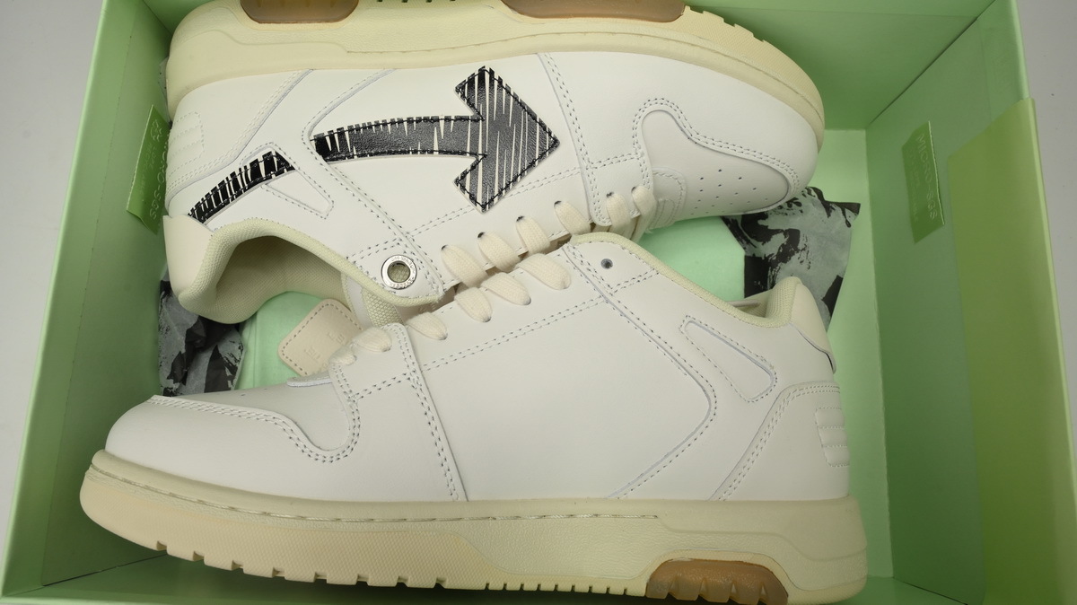 PKGoden  OFF-WHITE Out Of White Black Hook OMIA189S 21LEA003 0110 