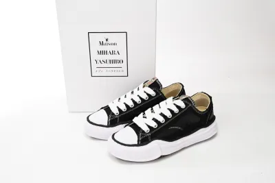 PKGoden Maison Mihara Yasuhiro MMY White And White And Black Cloth, NO.782 02