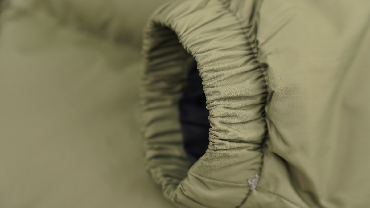 PKGoden  |  KIDS TheNorthFace Black and Blackish Mustard Green