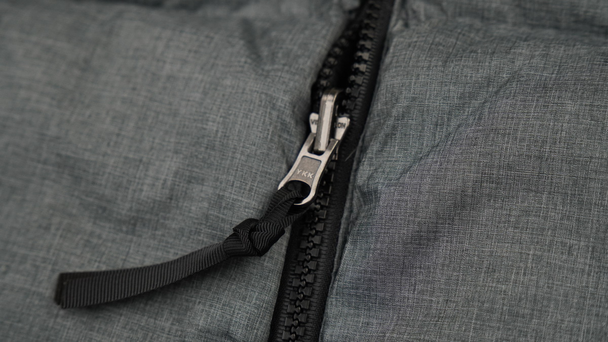 PKGoden  |  KIDS TheNorthFace Black and Blackish Grey