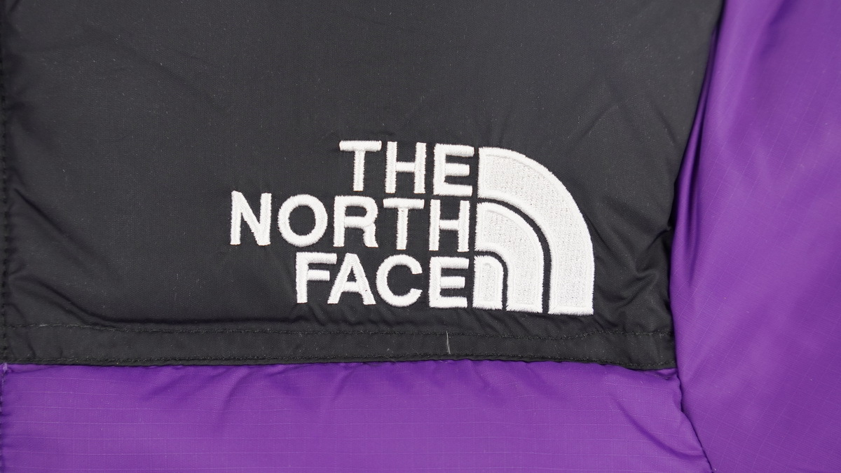 PKGoden  |  KIDS TheNorthFace Black and Blackish Purple