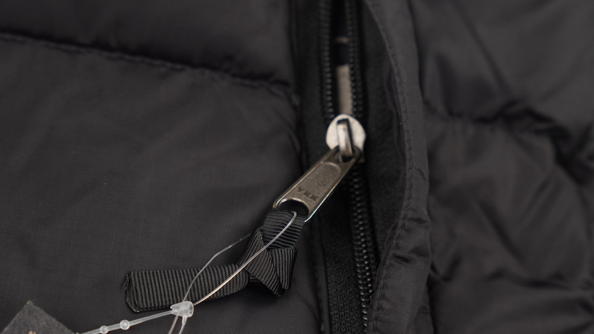 PKGoden  |  KIDS TheNorthFace Black and Blackish Black