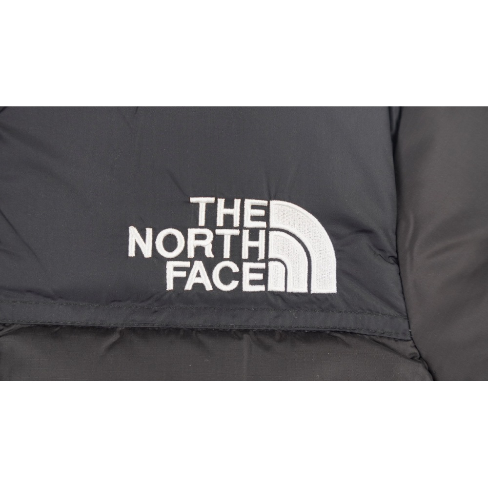 PKGoden  |  KIDS TheNorthFace Black and Blackish Black