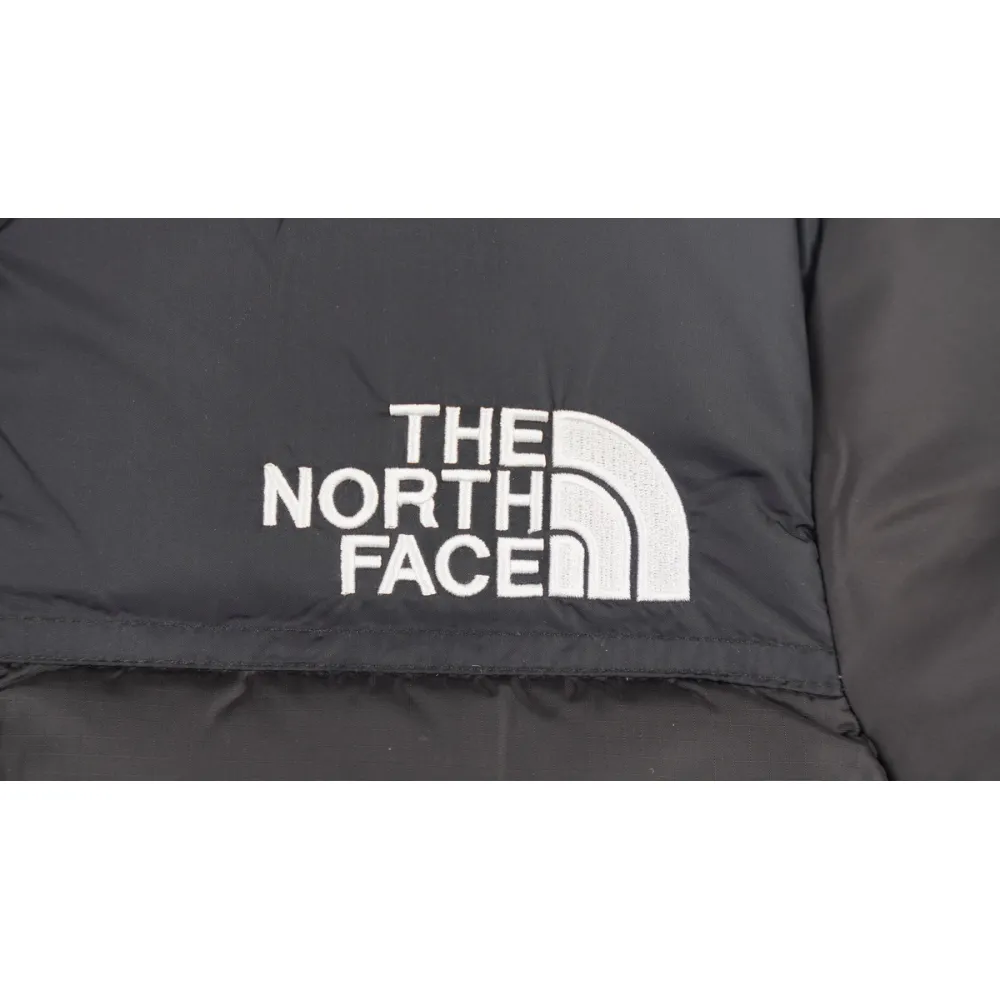 PKGoden  |  KIDS TheNorthFace Black and Blackish Black