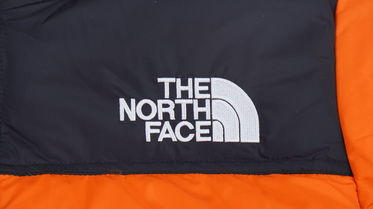 PKGoden  |  KIDS TheNorthFace Black and Blackish Orange