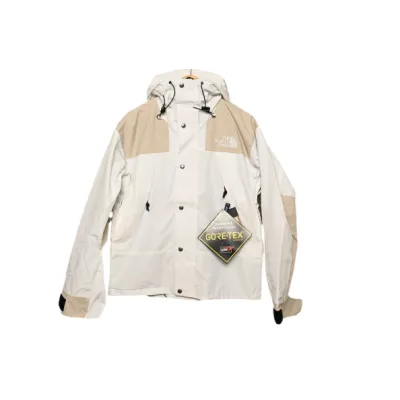 PKGoden  TheNorthFace Black and Milk White Jacket Color Matching 01