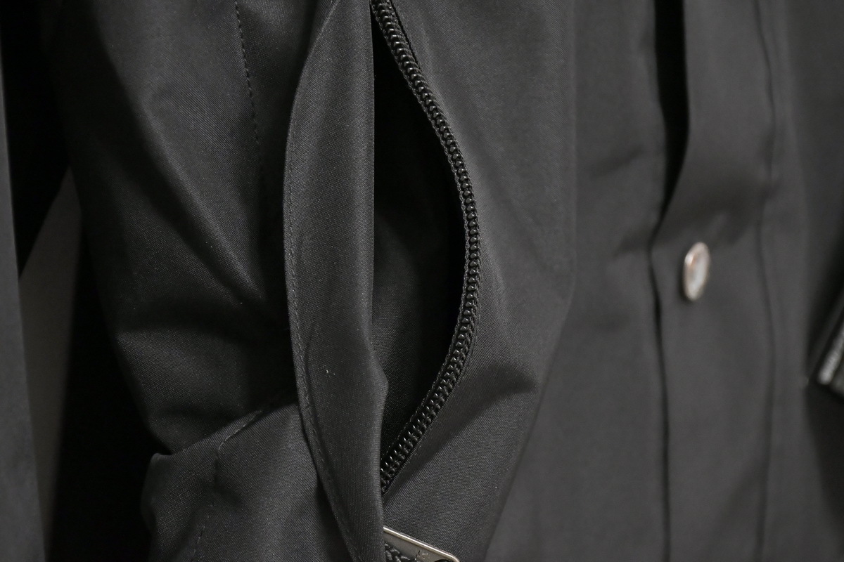   |  The North Face Utility Rain Jacket BlaCk