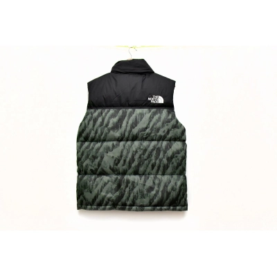 PKGoden  |  TheNorthFace Nuptse Vest Black CamouFlage 02