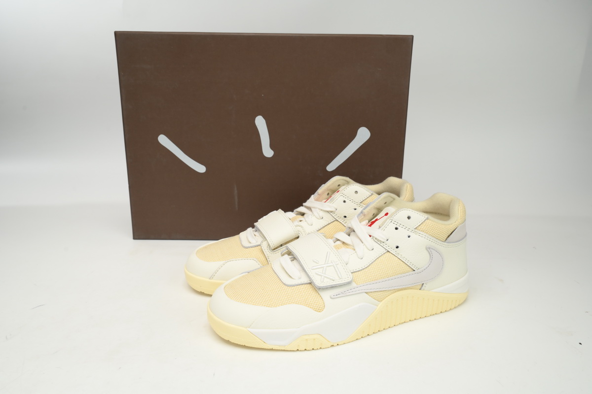 PKGoden  Travis Scott × Jordan Jumpman Jack TR Beige FZ8117-003