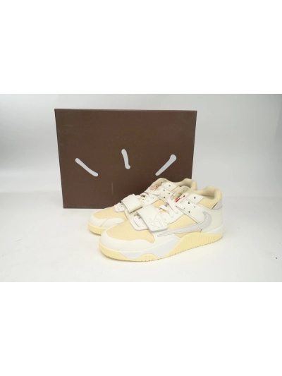 PKGoden  Travis Scott × Jordan Jumpman Jack TR Beige FZ8117-003 02