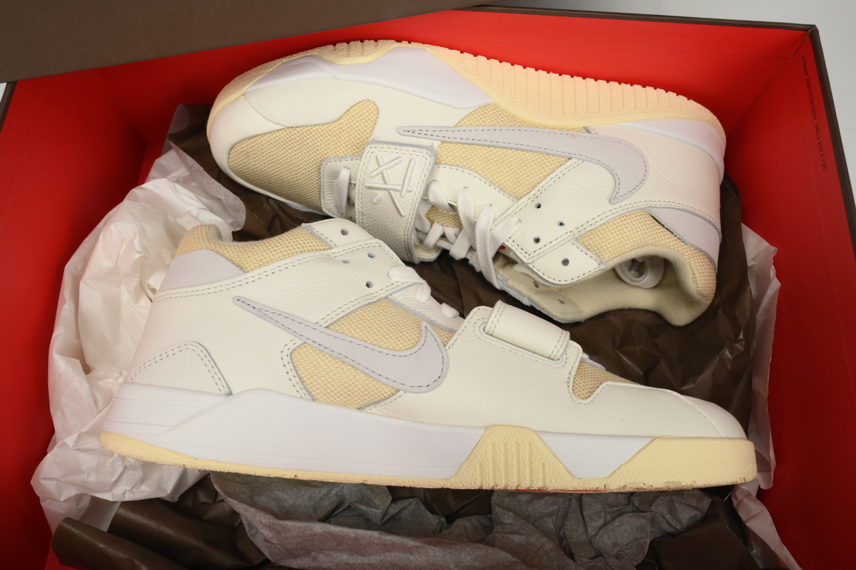 PKGoden  Travis Scott × Jordan Jumpman Jack TR Beige FZ8117-003