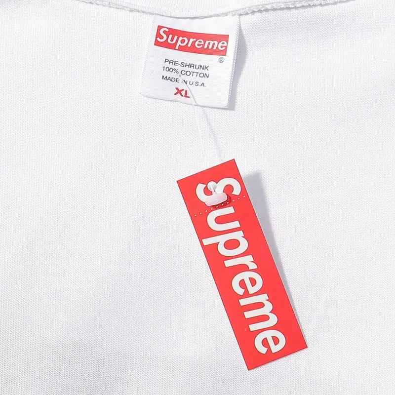 Supreme T-shirt White 011