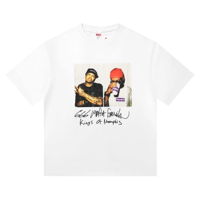 Supreme T-shirt Black White 002 02