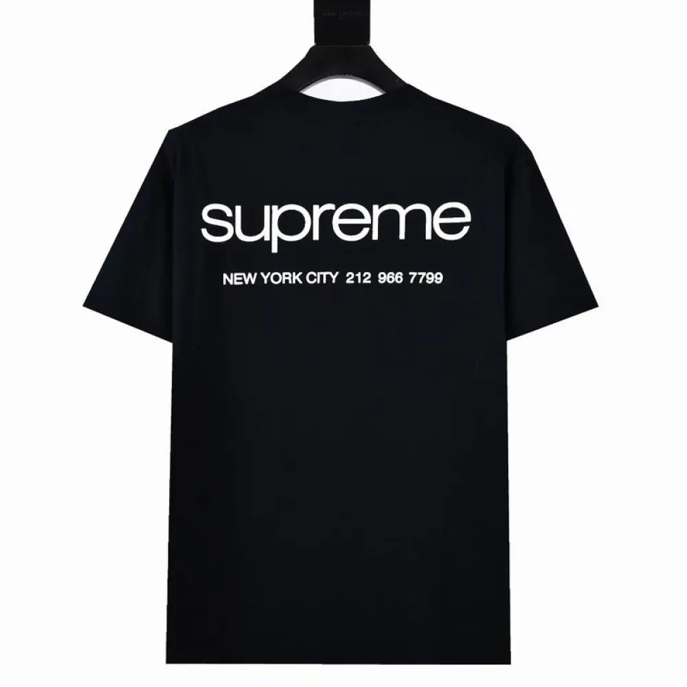 Supreme T-shirt Black White 030