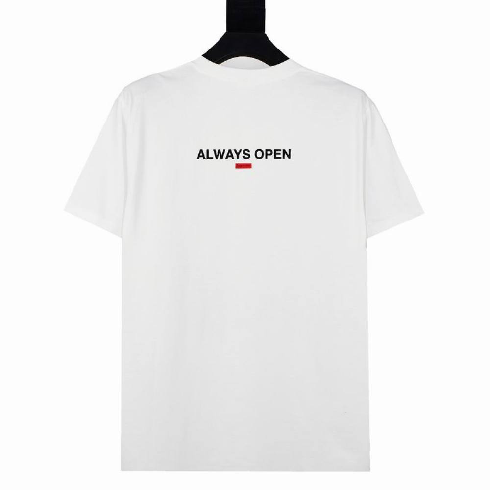 Supreme T-shirt Black White 050
