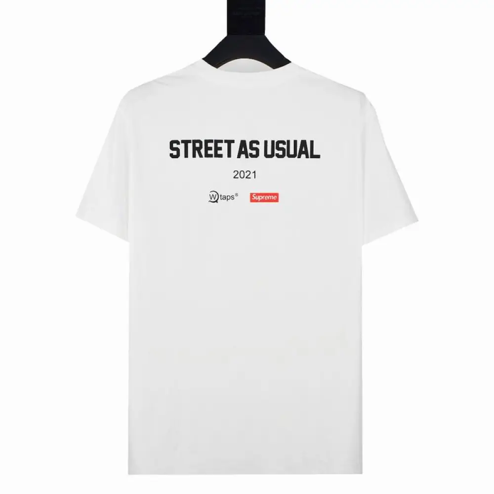 Supreme T-shirt Black White 051