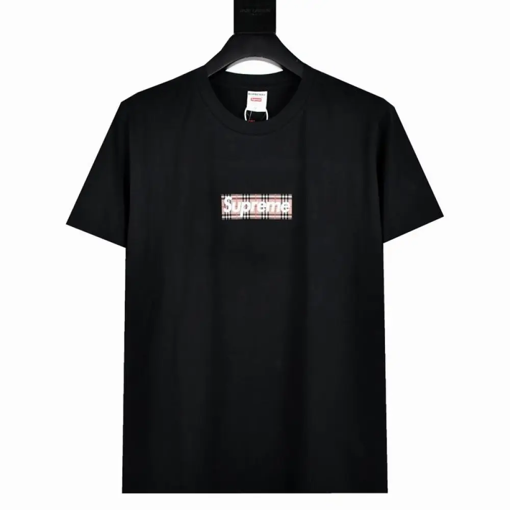 Supreme T-shirt Black White 057