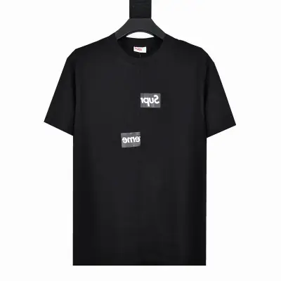 Supreme T-shirt Black White 067 01