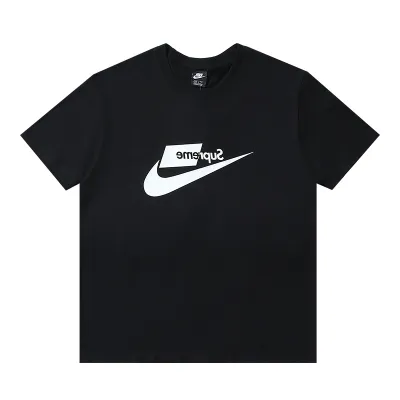 Supreme T-shirt Black White 077 02