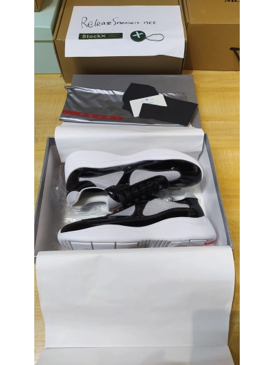 PKGoden Prada Cups Black Gray 02
