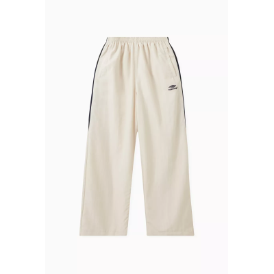 Balenciaga 3B Sports Icon Medium Fit Tracksuit Pants in Nylon 01