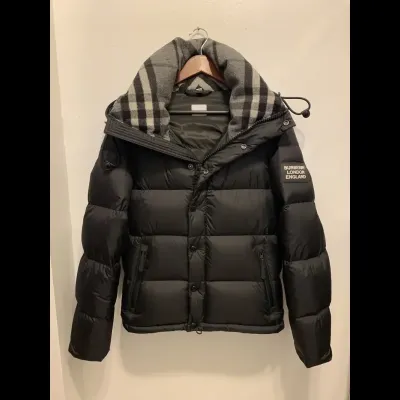 Burberry Hooded Puffer Jacket with Hood 01