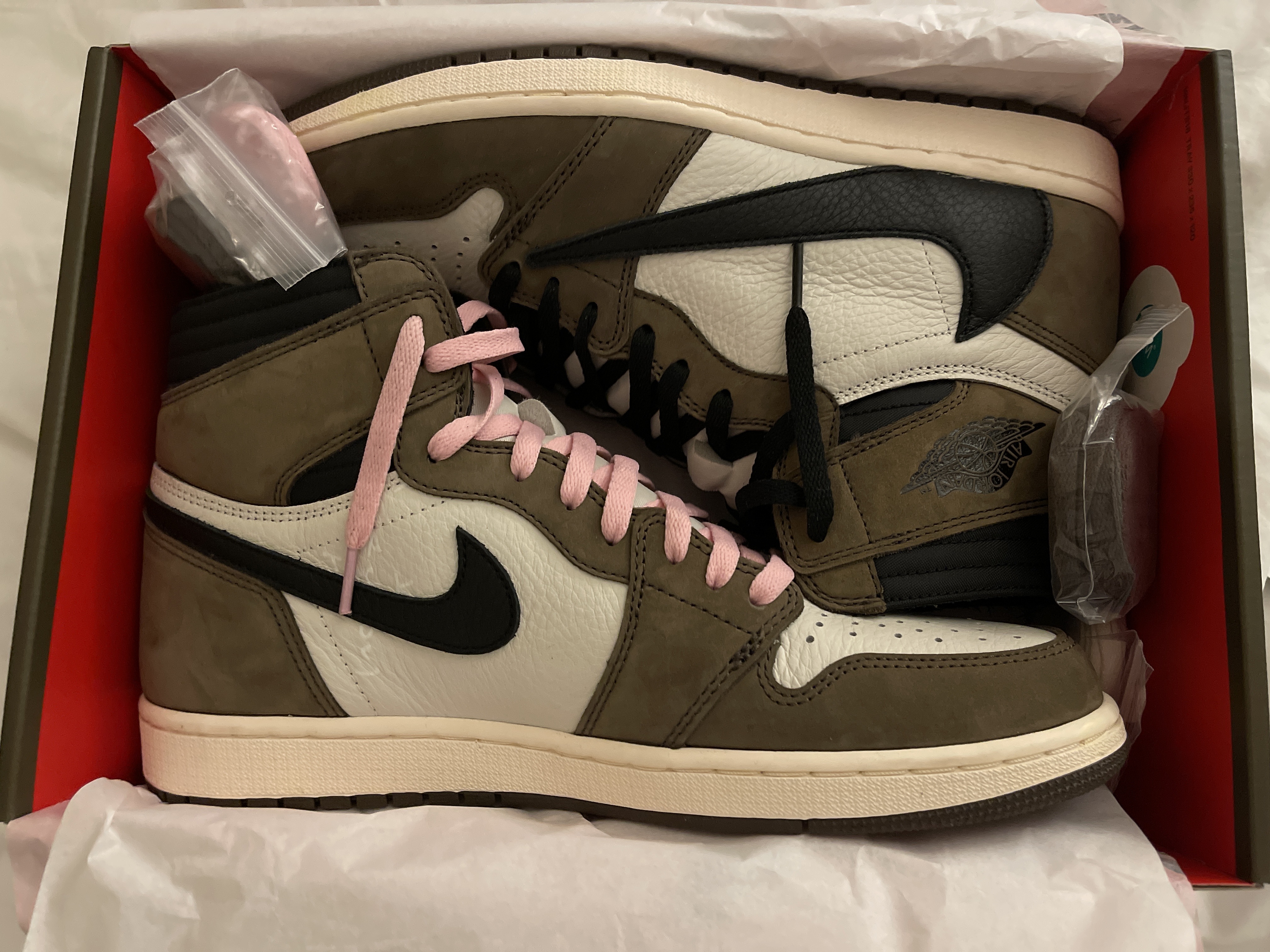 PKGoden  Air Jordan 1  Retro High Travis Scott SP34, CD4487-100  review 1