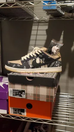 PKGoden  Dunk SB Travis Scott Low ,  CT5053-001 review Chris Kendyy