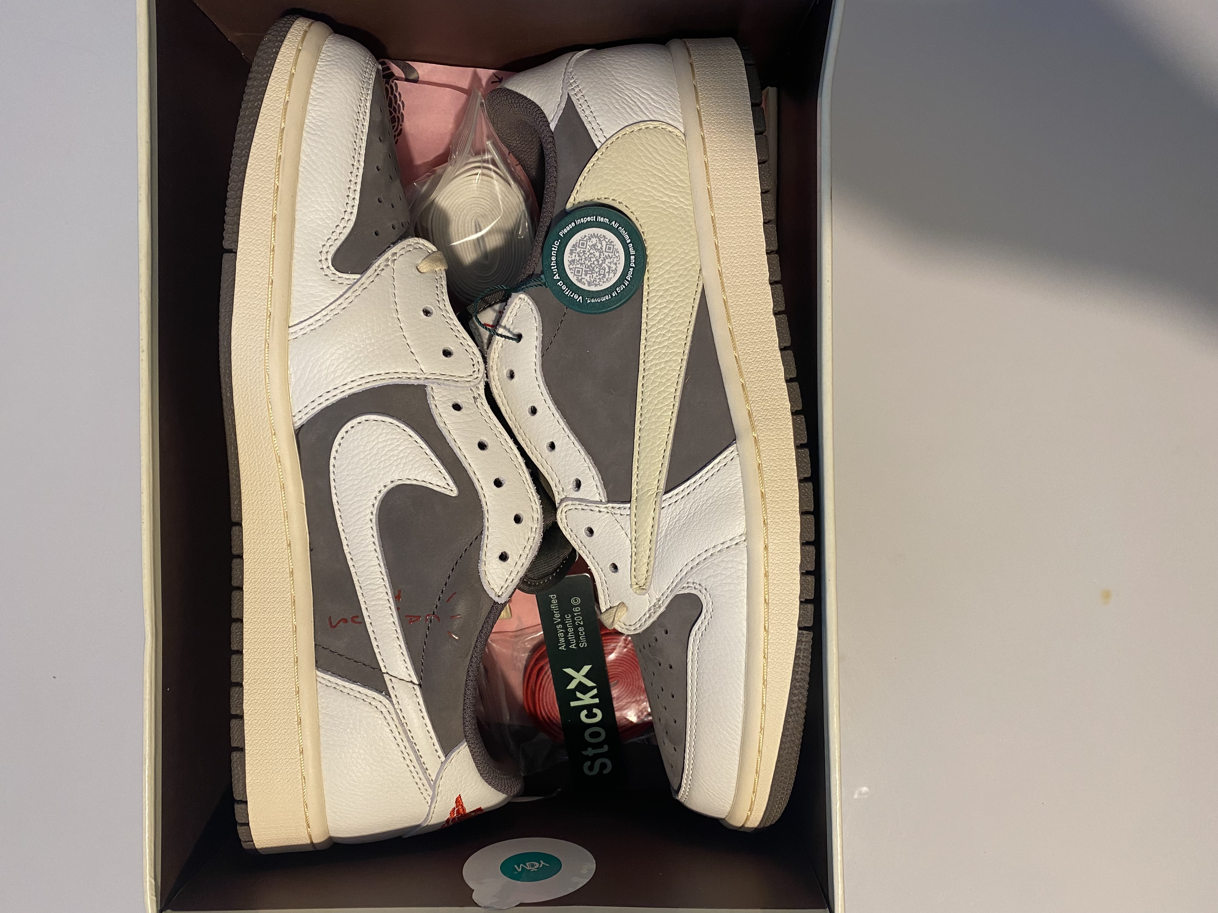 PKGoden  |  Jordan 1 Retro Low OG SP Travis Scott Reverse Mocha,DM7866-162 review Matika 01