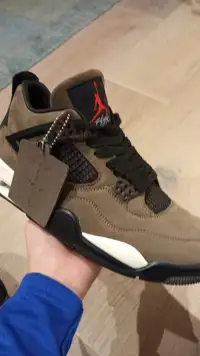 PKGoden  |  Travis Scott Jordan 4 Retro Brown , AJ4-882335 review 0