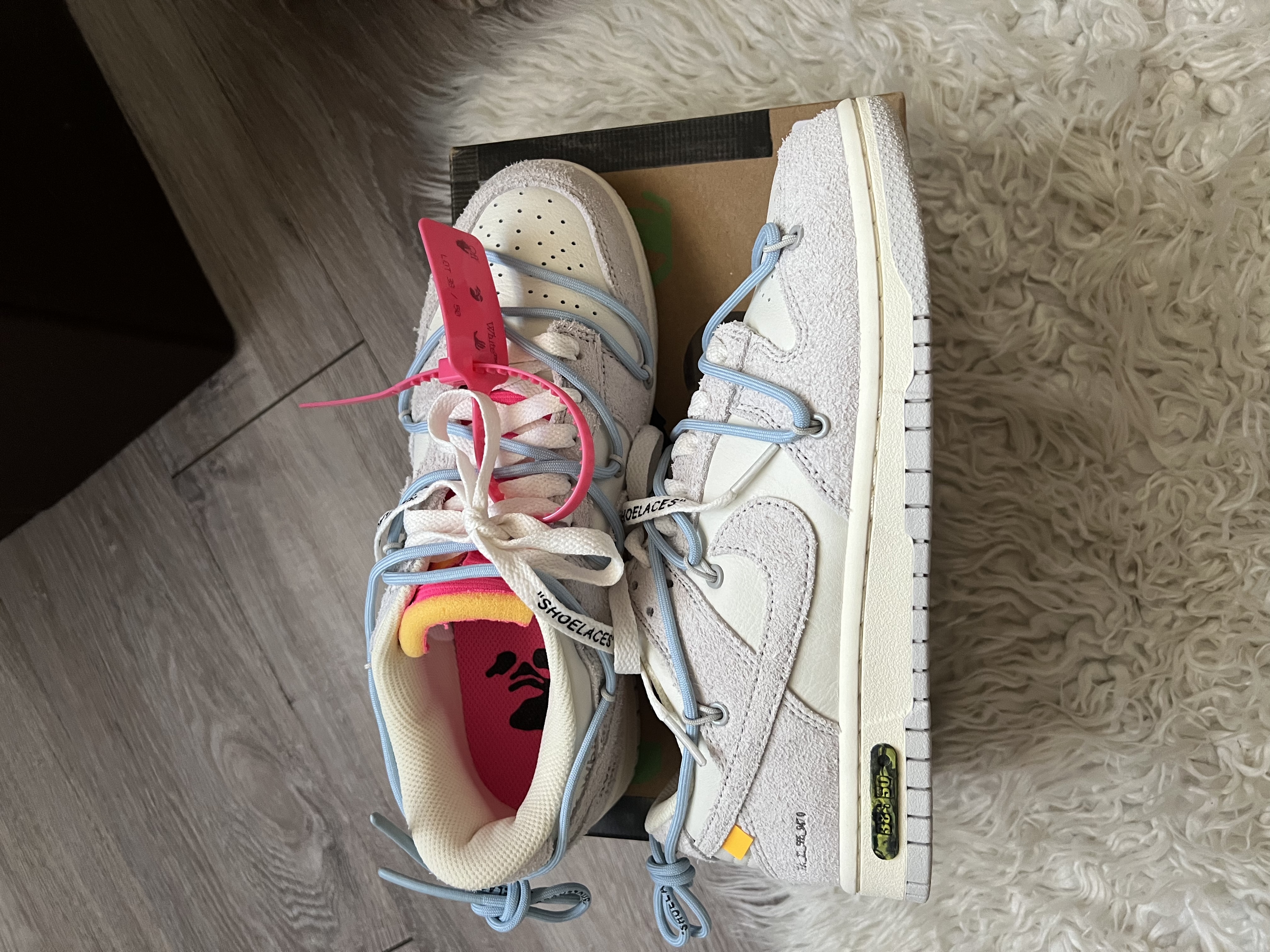 PKGoden  |  Dunk Low Off-White Lot 38 The 50 NO.38, DJ0950-113 review Anna Troletti 01