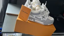 PKGoden Louis Vuitton Leather lace up Fashionable Skate Board Shoes White Gray 1ACQP4  review Arijan  01