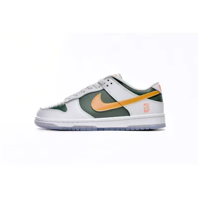 Nike Dunk Low SE NY vs. NY DN2489-300